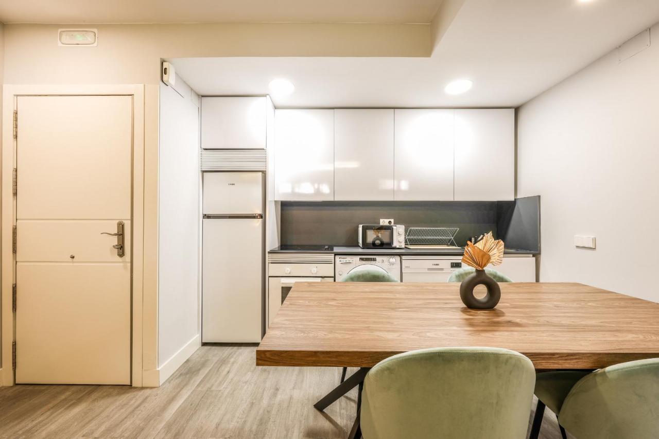 Apartamentos Reformados En Arturo Soria Madrid Bagian luar foto