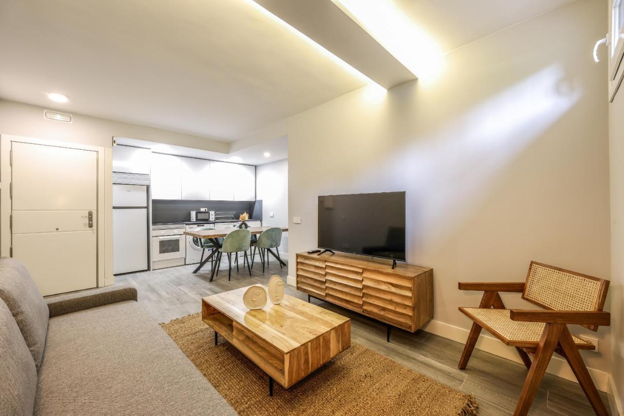 Apartamentos Reformados En Arturo Soria Madrid Bagian luar foto