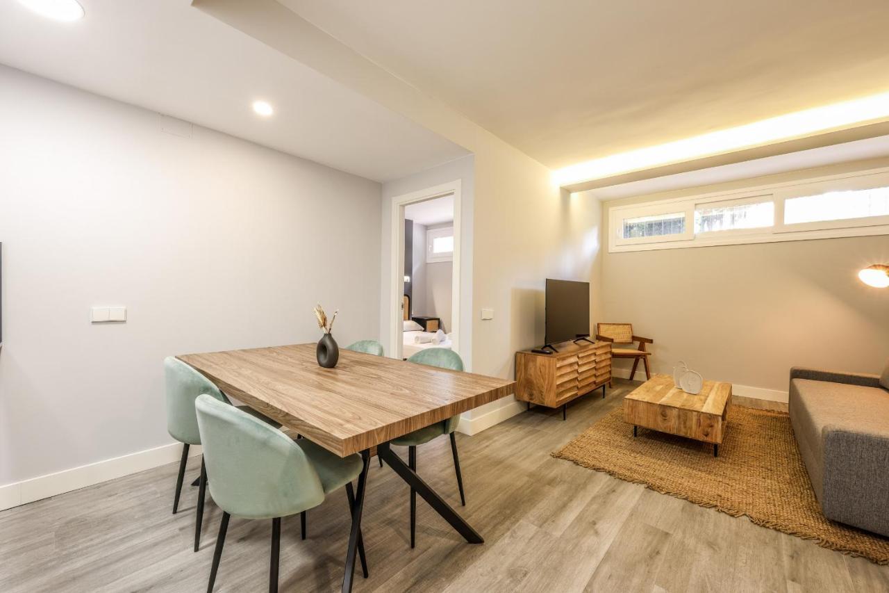 Apartamentos Reformados En Arturo Soria Madrid Bagian luar foto