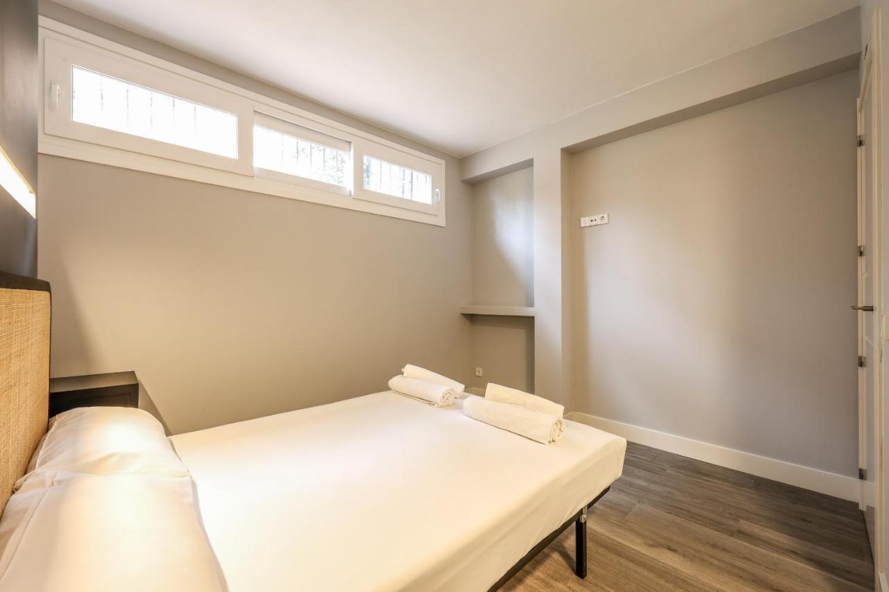 Apartamentos Reformados En Arturo Soria Madrid Bagian luar foto