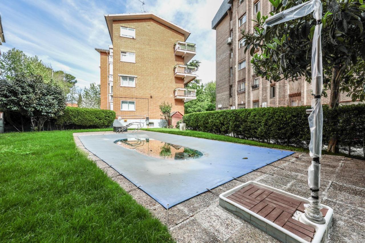Apartamentos Reformados En Arturo Soria Madrid Bagian luar foto