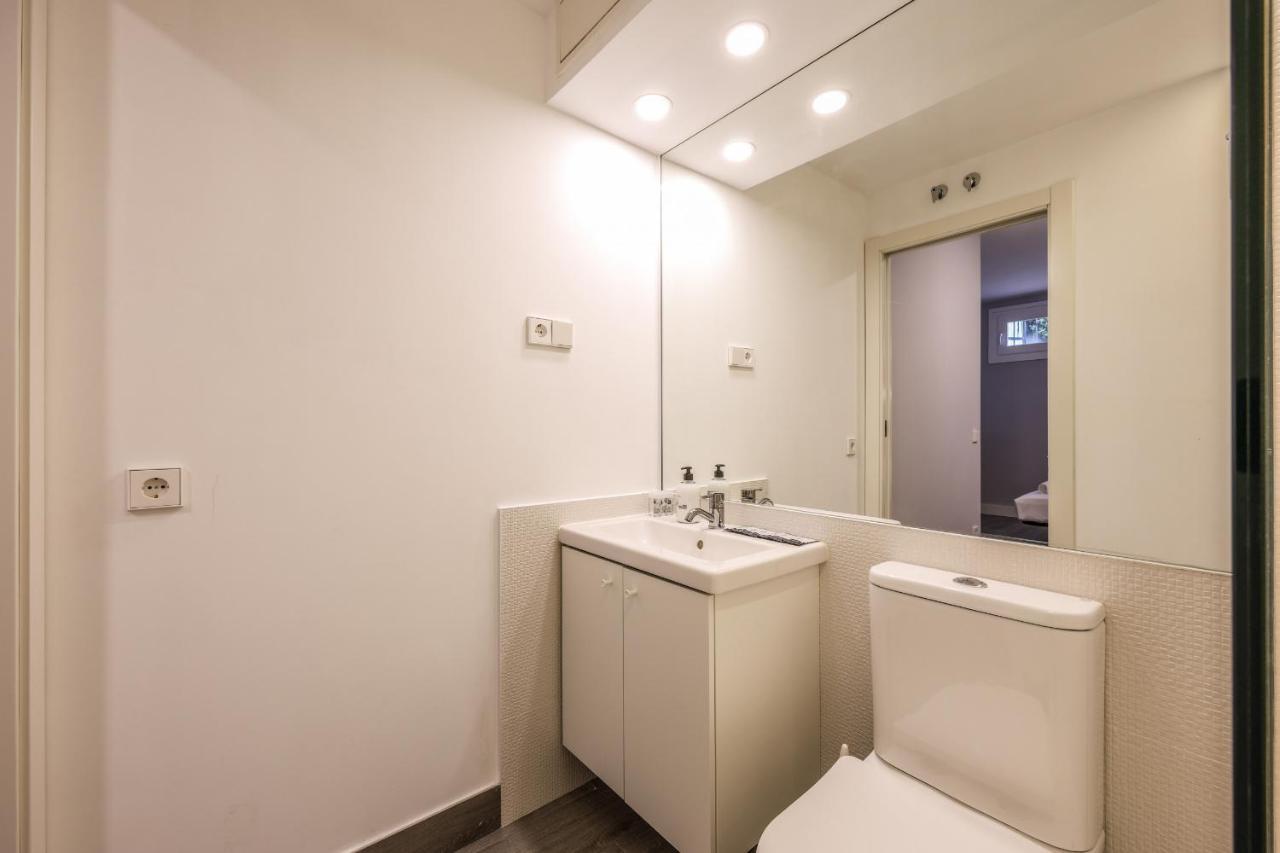 Apartamentos Reformados En Arturo Soria Madrid Bagian luar foto