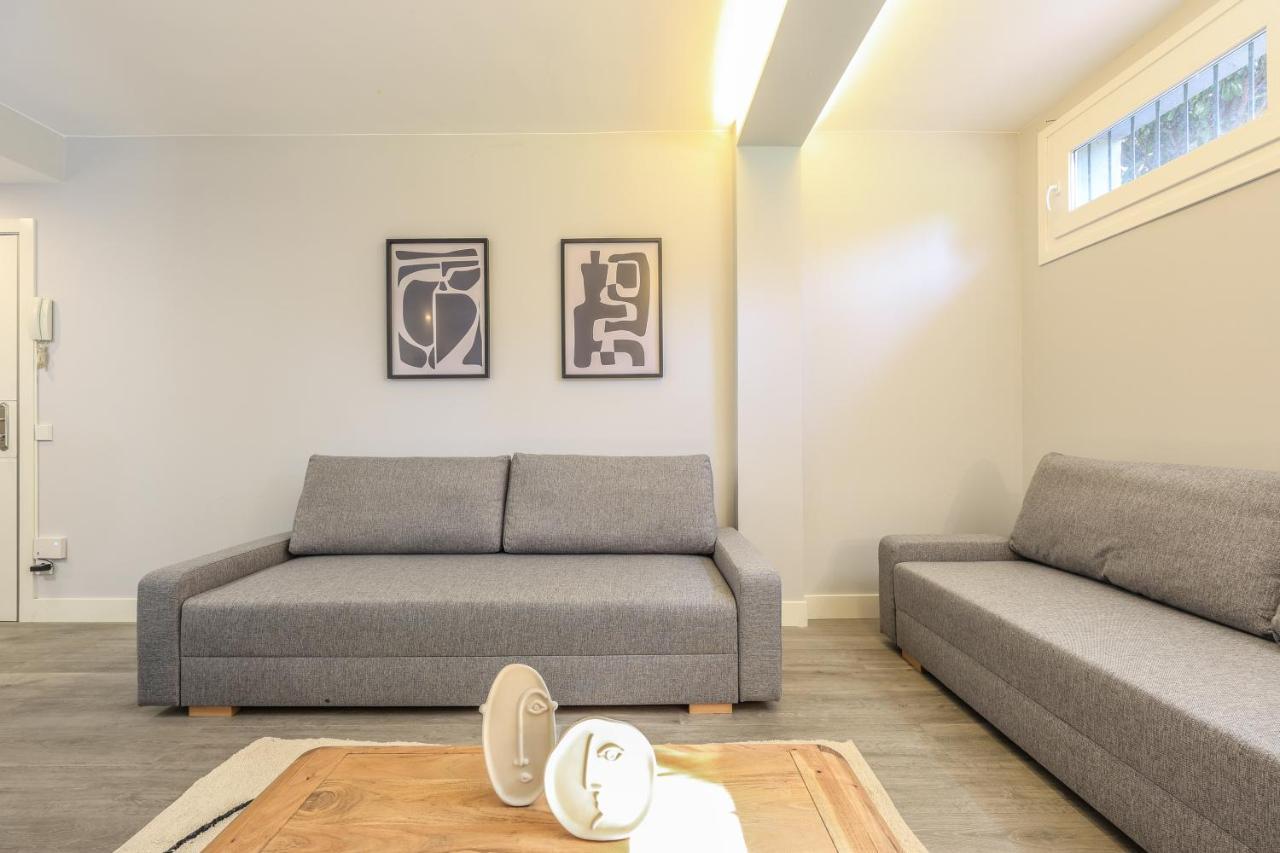 Apartamentos Reformados En Arturo Soria Madrid Bagian luar foto
